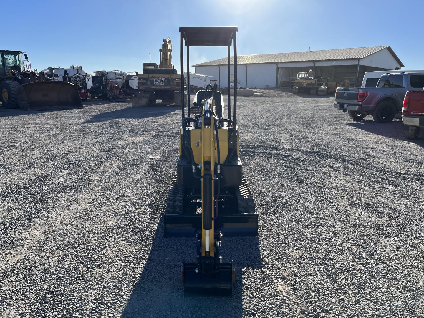 ./imagenes/INVOICE/2019/17383/MINIEXCAVADORA AGROTK QH12 (8).JPG